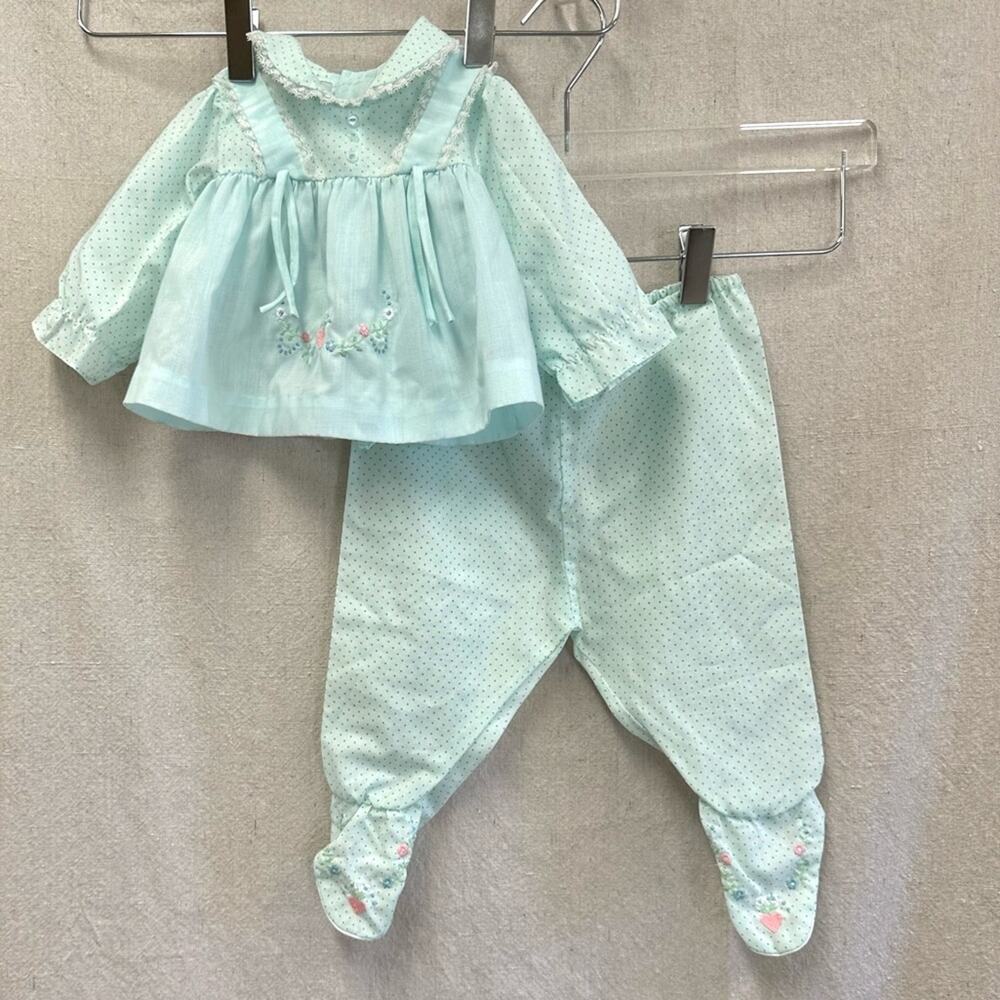 Vintage 80s baby blue-green embroidered long sleeve top and footed pants set
